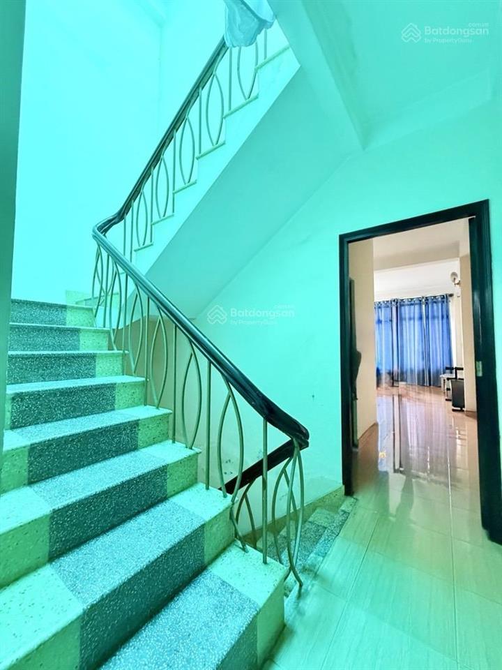 Bán nhà mặt tiền đường tăng bạt hổ phường 11 gía 16 tỷ