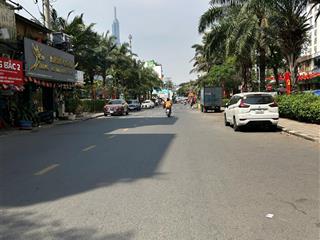 Nhà 3.6 x 15m  xây 3 tầng  khu trần não  bán 11.8 tỷ