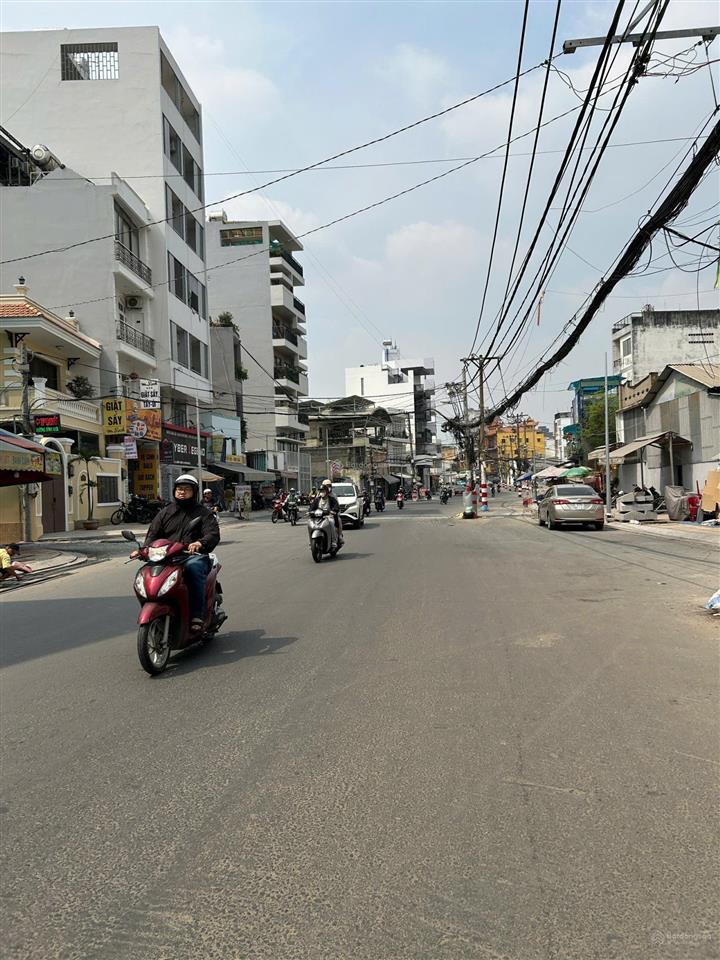 Bán nhà mặt tiền đường chu văn an giá 15,5 tỷ