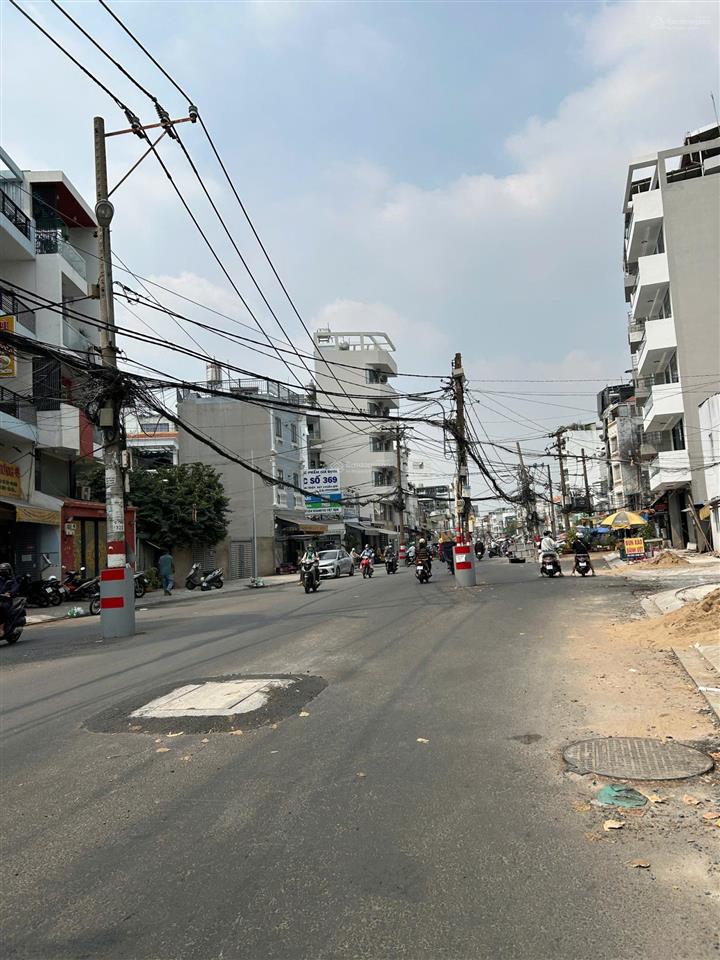 Bán nhà đường chu văn an gía 11.7 tỷ