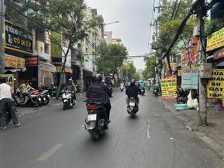 Nhà có diện tích đất 65m  xây 3 tầng  cách vạn kiếp 20m  bán 9.3 tỷ.