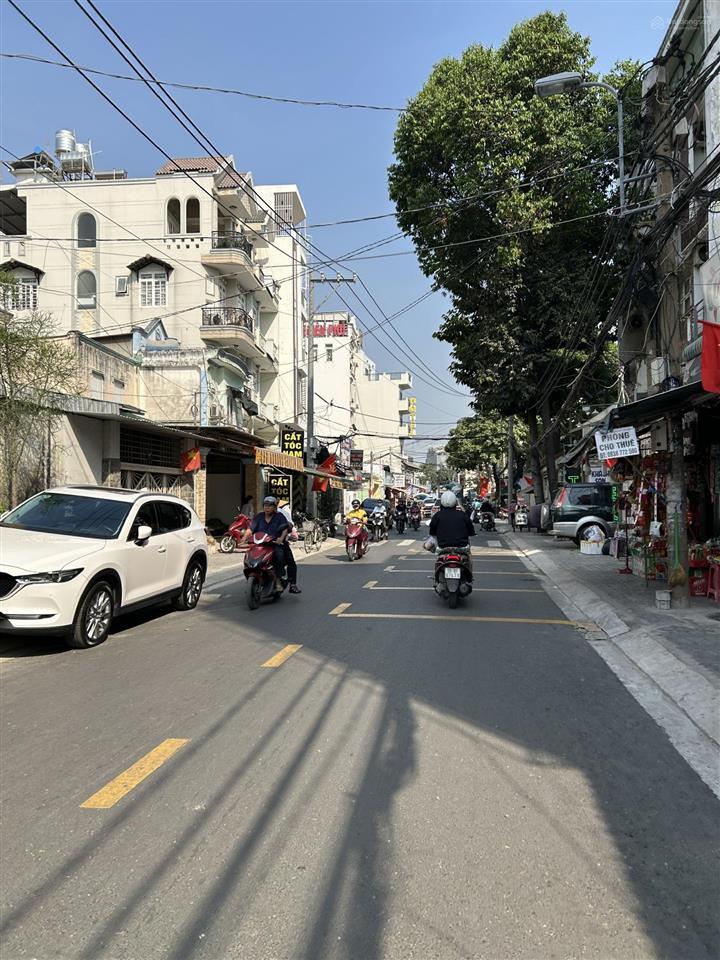 Bán nhà  góc 2 mặt tiền đường nguyễn tuyển  p. bình trưng tây
