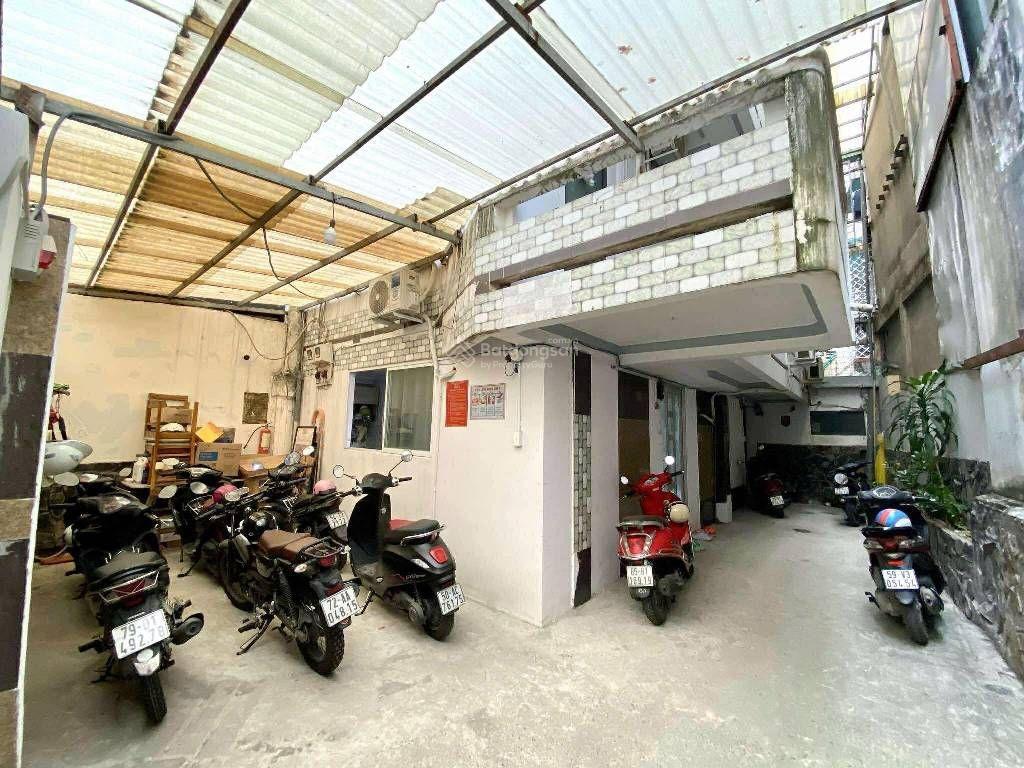 Nhà đường ung văn khiêm rẽ vào  bán 23.3 tỷ