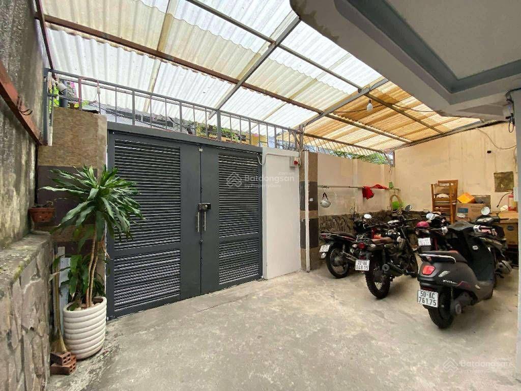 Nhà đường ung văn khiêm rẽ vào  bán 23.3 tỷ