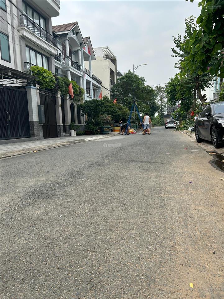 Đất 8 x 17.5m  đường rộng 12m  gần đường phạm hy lượng + nguyễn khoa đăng