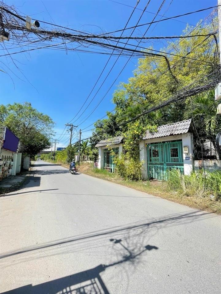 Bán đất măt tiền đường bưng ông thoàn giá 17 tỷ