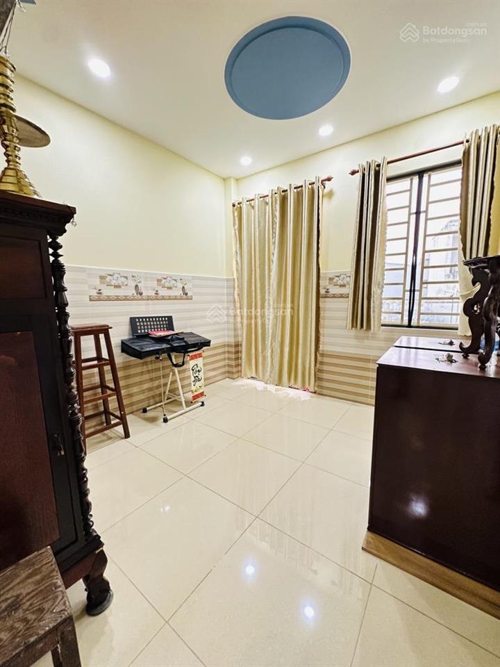 Chủ cần bán gấp nhà  mặt tiền đường nguyễn khuyến  giá 12 tỷ