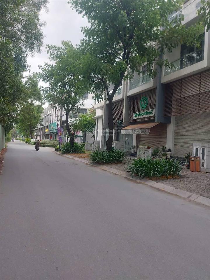 Nhà mặt tiền đường muồn tím  khu dân cư cát lái  phường cát lái  12.8 tỷ.