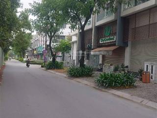 Nhà mặt tiền đường muồn tím  khu dân cư cát lái  phường cát lái  12.8 tỷ.