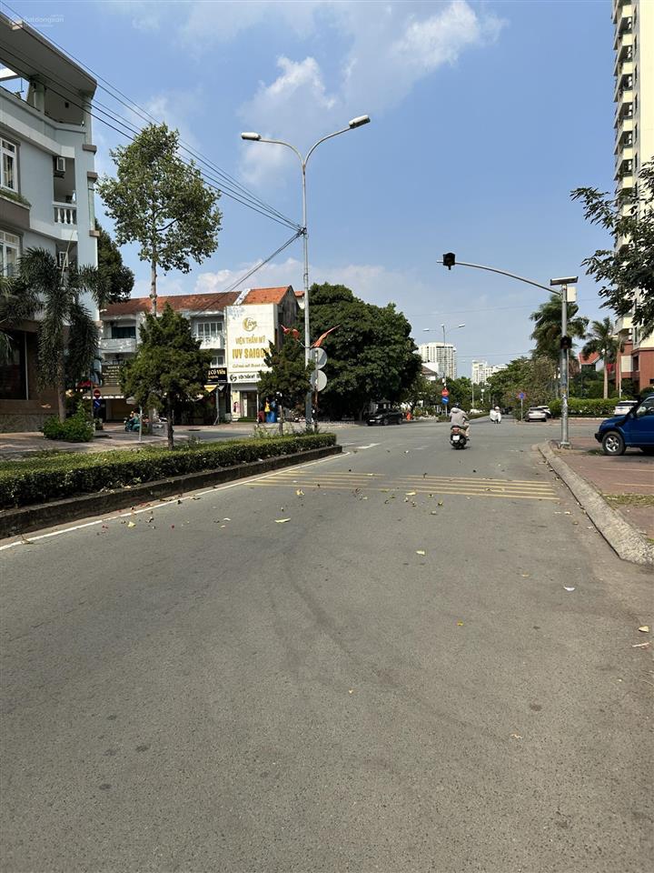 Biệt thự đường đỗ pháp thuận  bán 90 tỷ