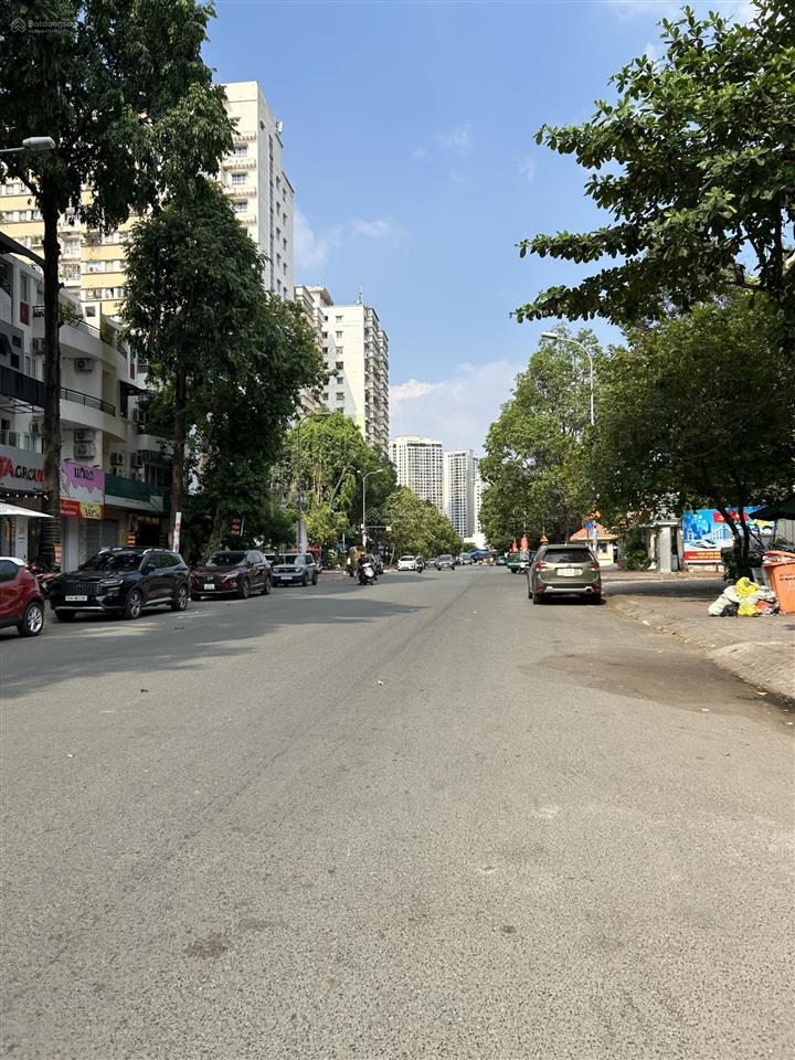 Biệt thự đường đỗ pháp thuận  bán 90 tỷ