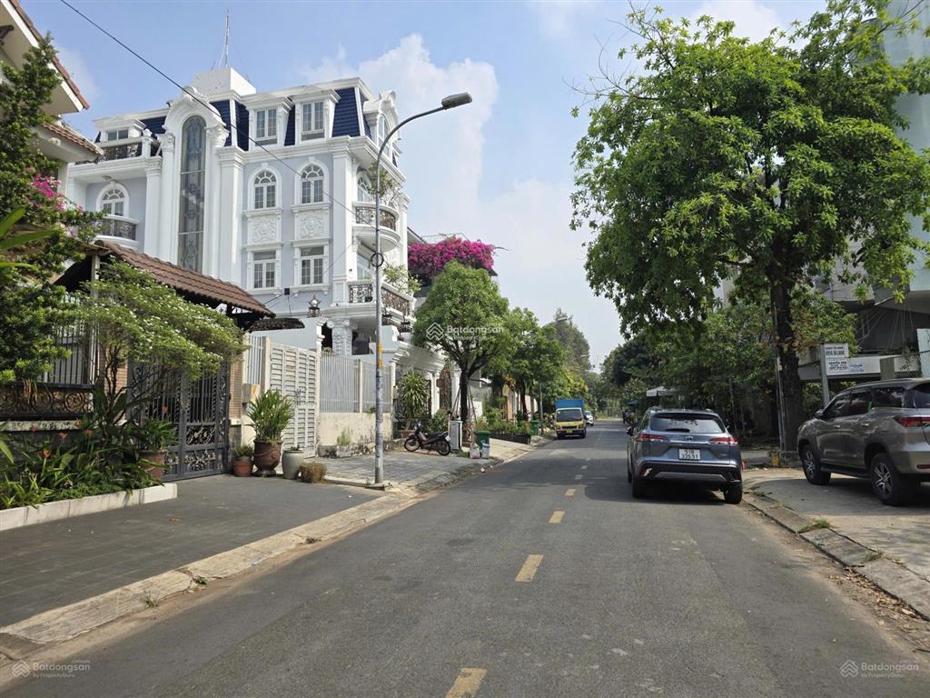 Biệt thự đường đỗ pháp thuận  bán 90 tỷ
