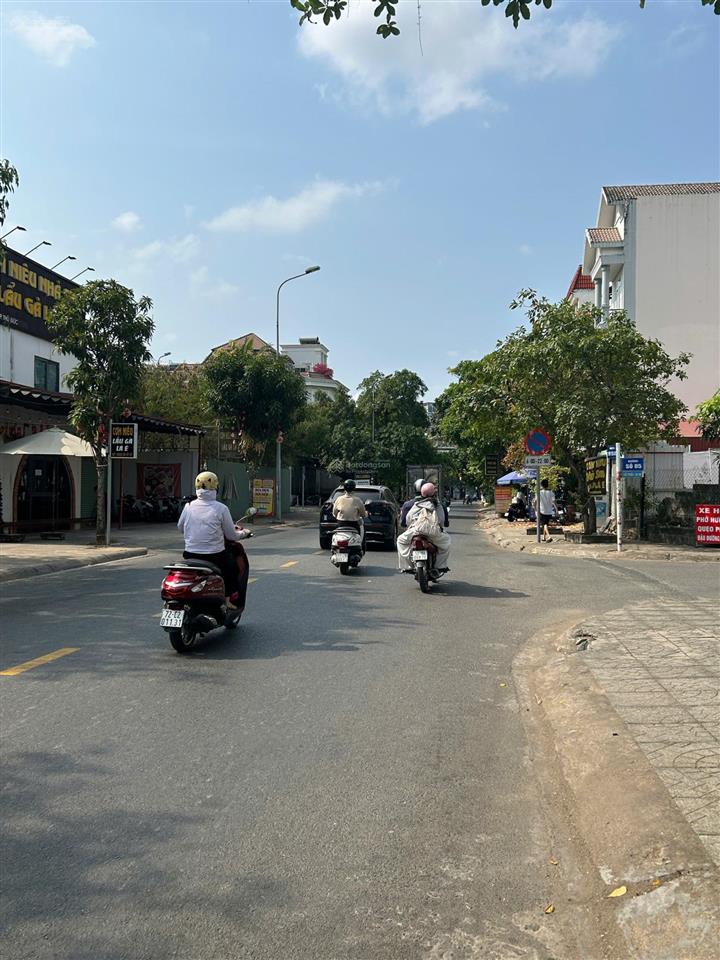 Bán nhà  mặt tiền đường thân văn nhiếp  24 tỷ
