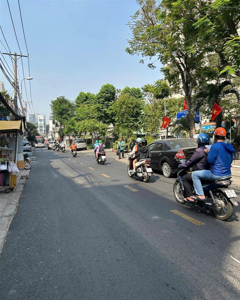 Bán nhà mặt tiền đường phạm viết chánh phường 19 quận bình thạnh