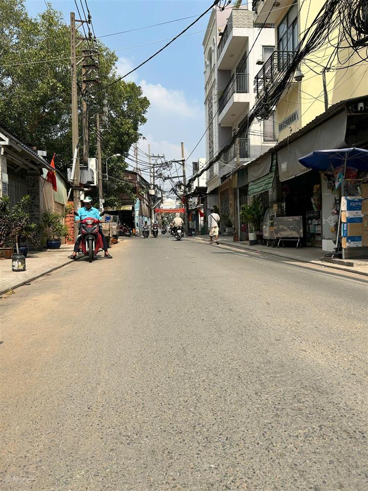 Bán nhà hẻm số 222  ngay bùi đình túy rẽ vảo