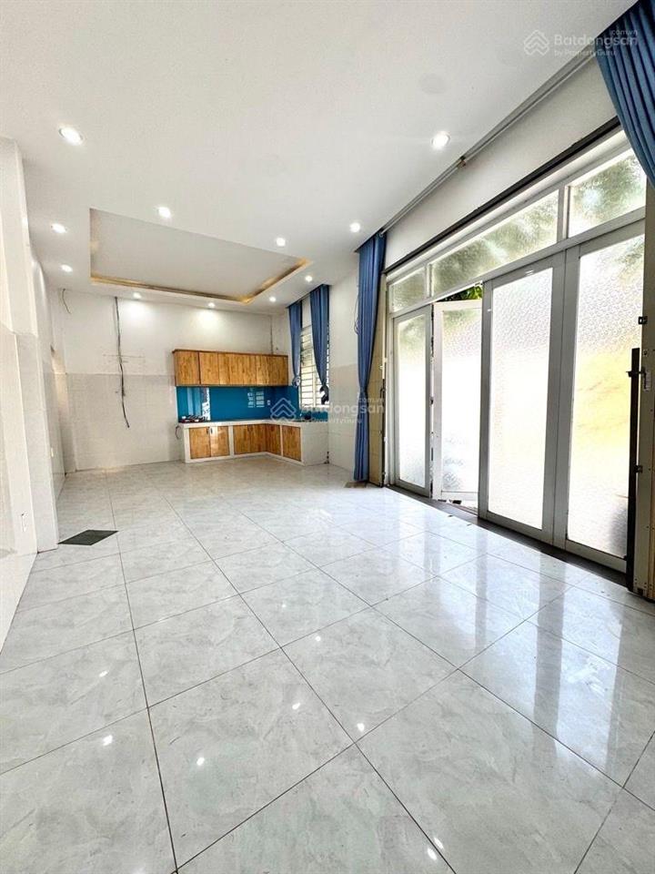 Bán nhà gần đường số 39 và nguyễn tuyển  bán 6.7 tỷ