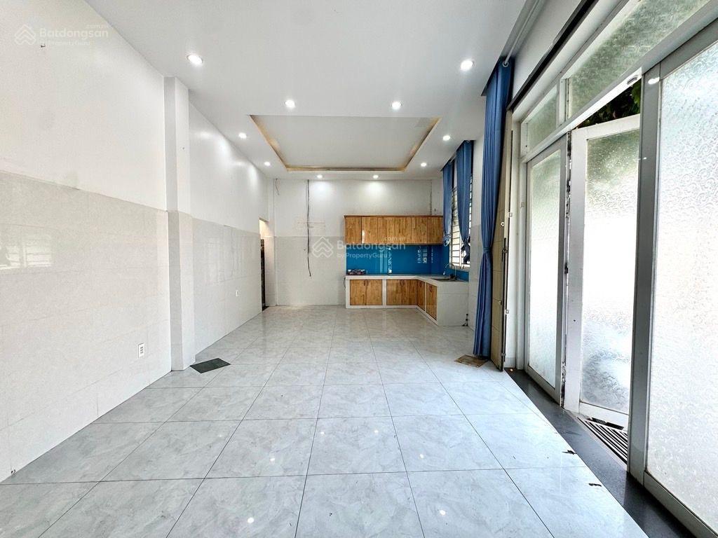 Bán nhà gần đường số 39 và nguyễn tuyển  bán 6.7 tỷ