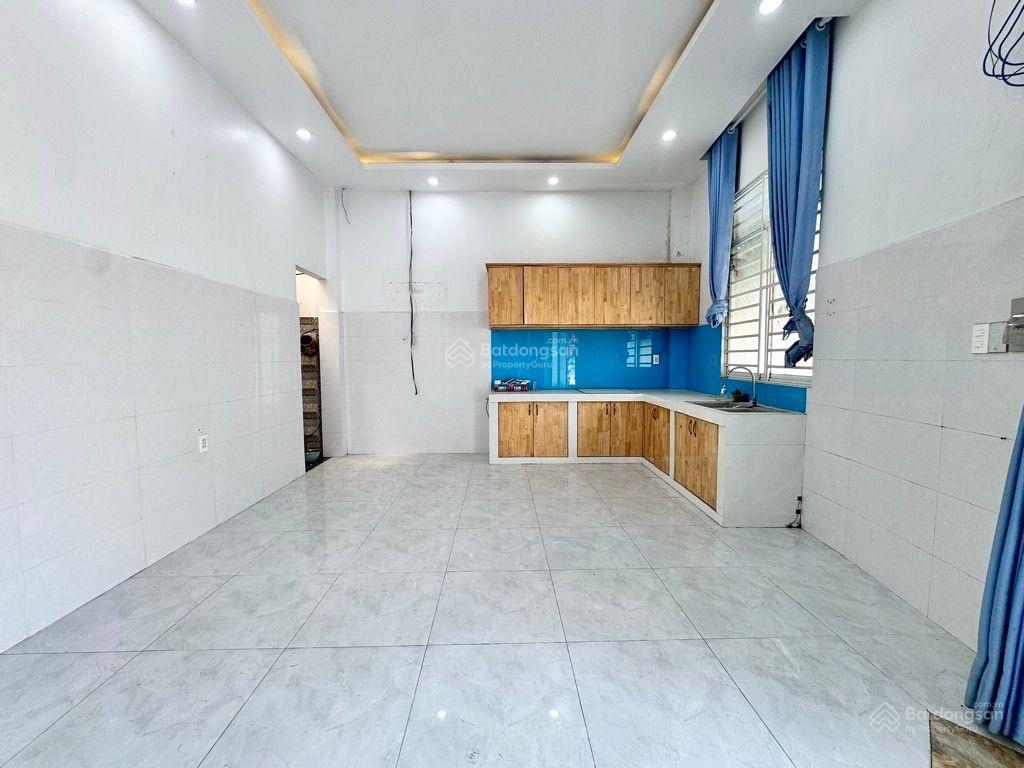 Bán nhà gần đường số 39 và nguyễn tuyển  bán 6.7 tỷ
