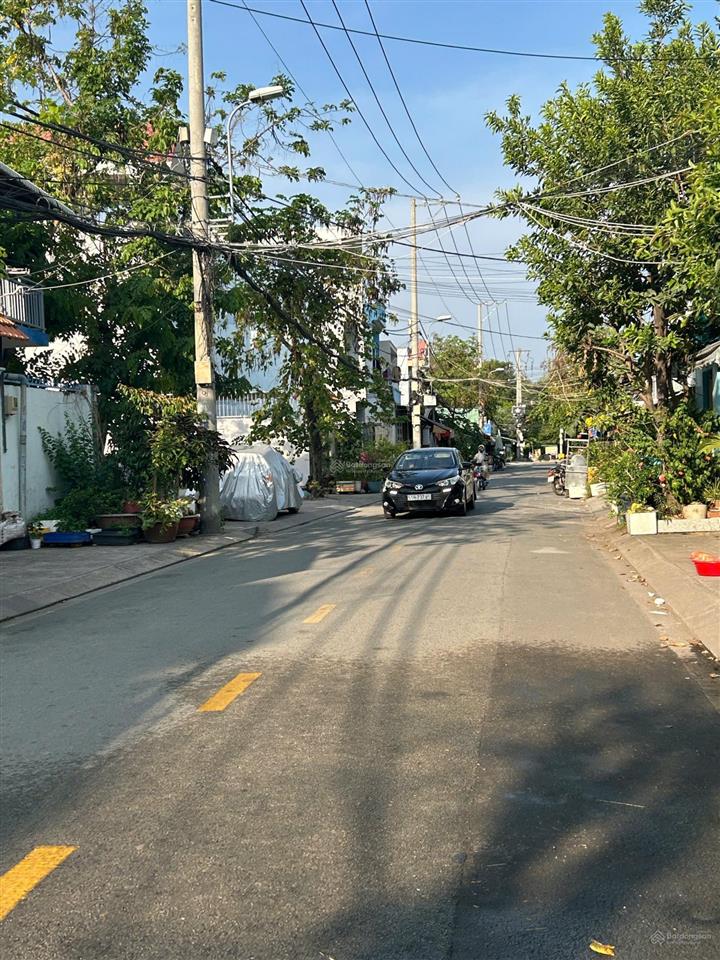Đất 5 x 18m  đường 12m  cách nguyễn duy trinh 70m  giá 9.1 tỷ