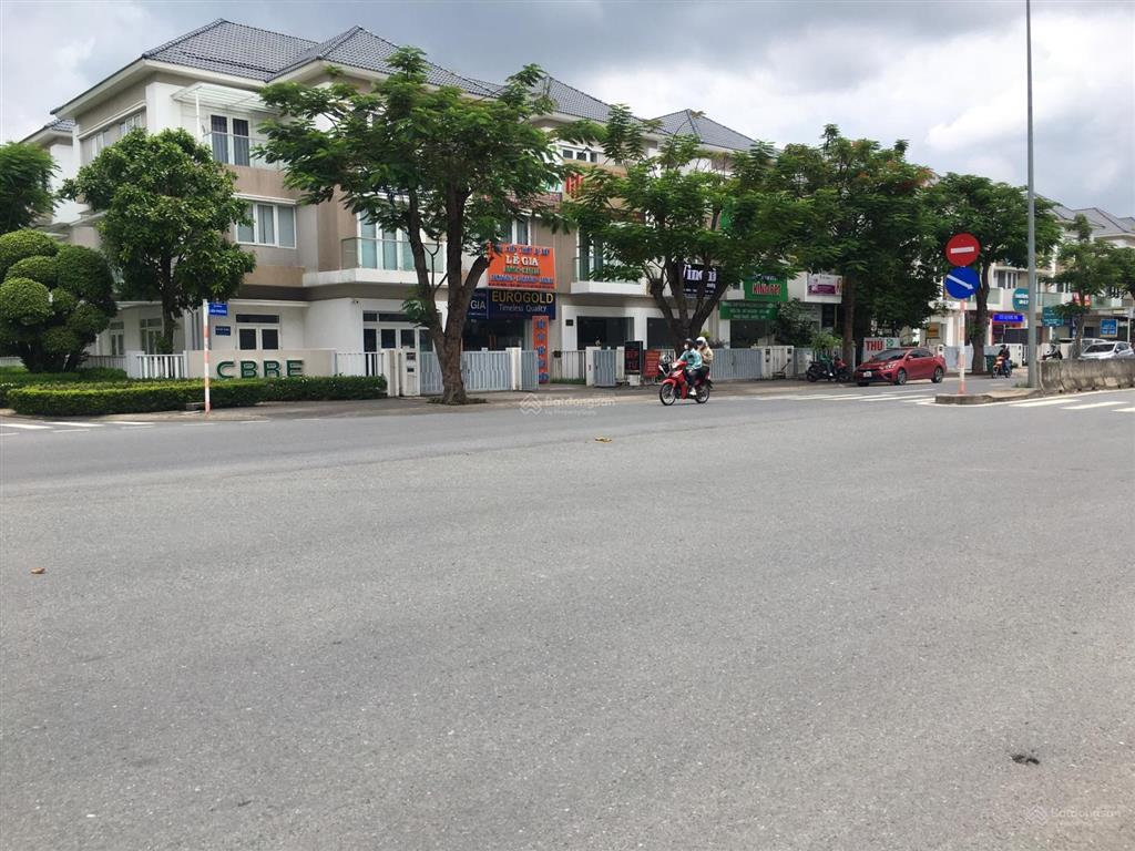Bán nhà mặt tiền đường liên phường  giá 24.7 tỷ