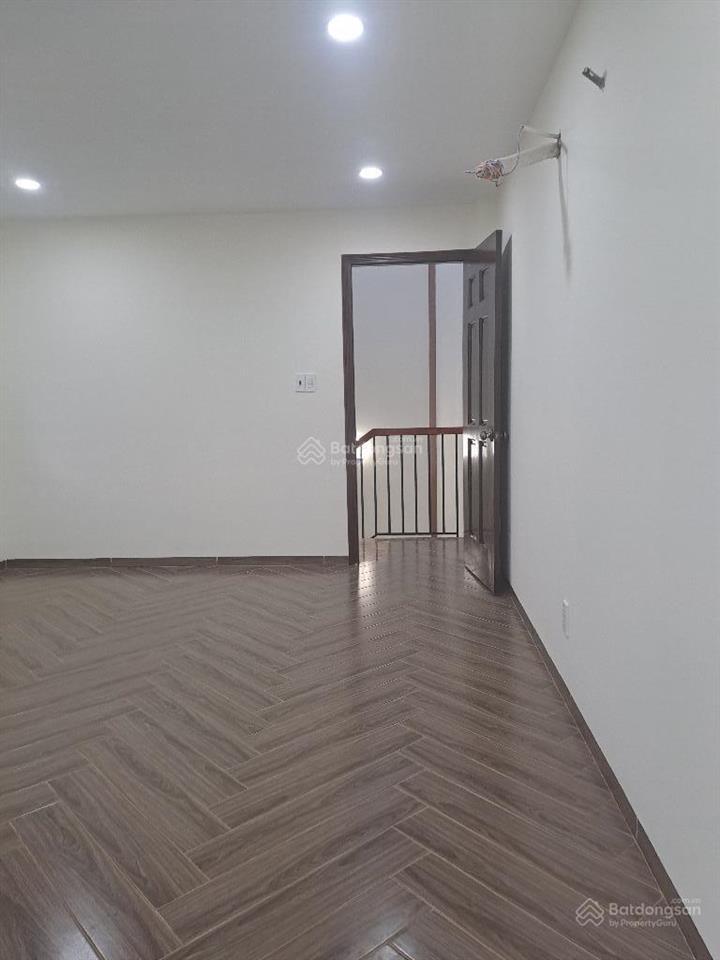 Bán nhà mặt tiền đường vũ ngọc phan  phường 13  bình thạnh