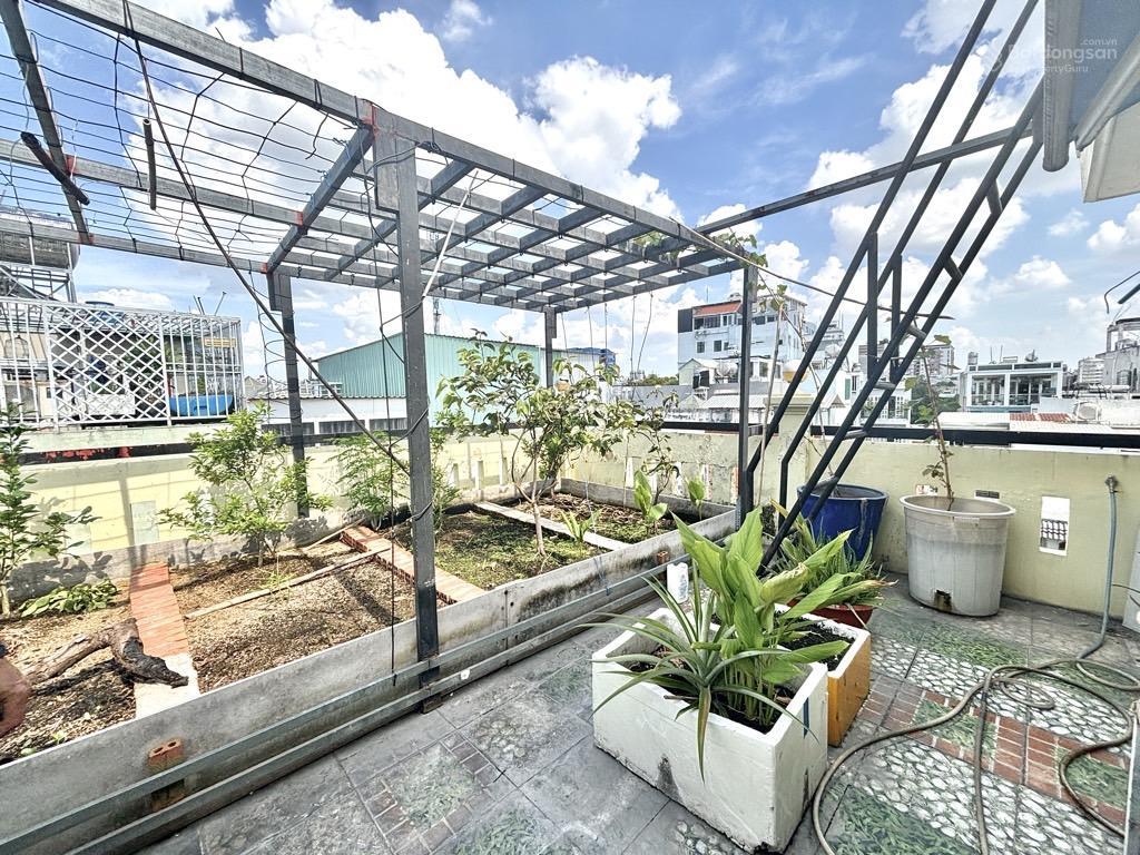 Bán nhà gần đường hoàng hoa thám giá 12 tỷ