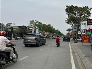 Bán nhà xây 2 tầng  khu trần não  giá 24.7 tỷ