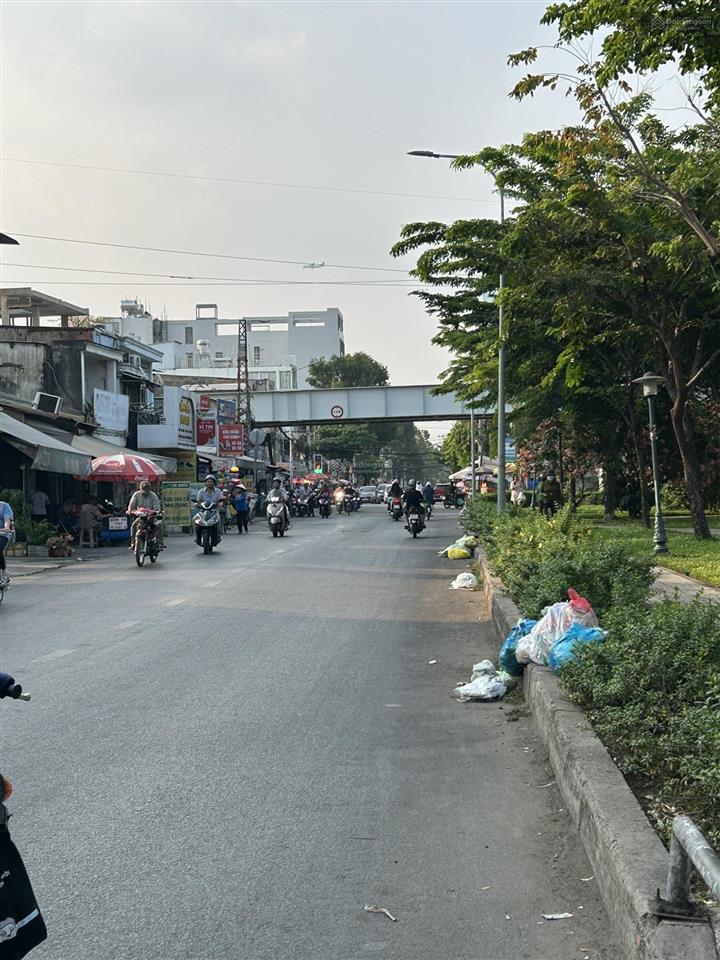 Chủ cần tiền  bán 140m đất thổ cư  khu đường bình lợi  giá 17.5tỷ
