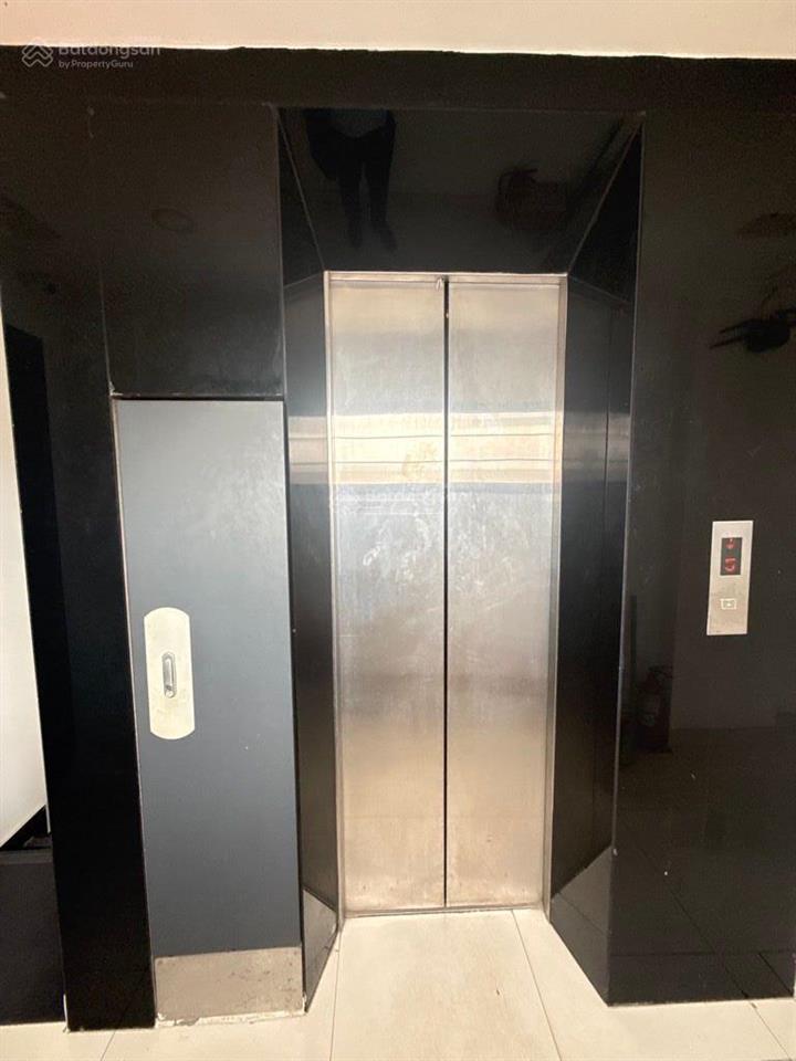 Nhà xây 8 tầng  mặt tiền đường ngô đức kế  bán 37 tỷ