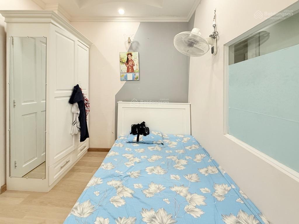 Nhà 4.6 x 13m  xây 4 tầng  gần đường bùi đình túy  bán 8 tỷ