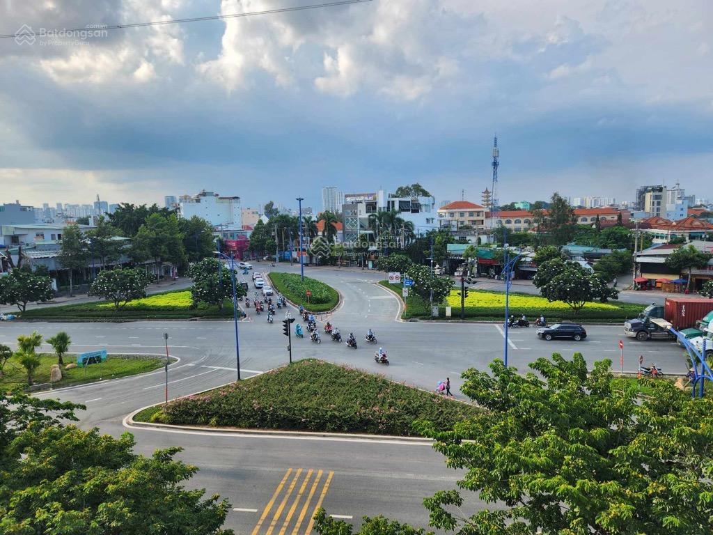 Bán đất dự án huy hoàng  mặt tiền đường đồng văn cống  bán 37.8 tỷ