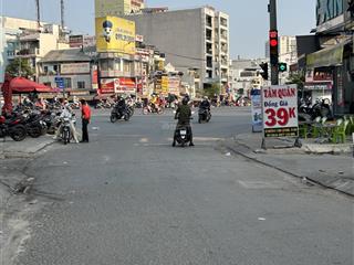 Bán nhà xây có hầm + thang máy  mặt tiền đường nguyễn xí nối dài  13 tỷ