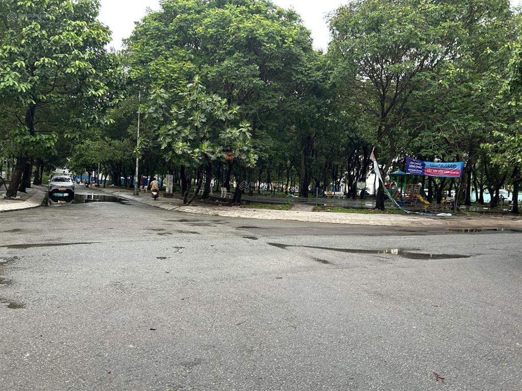 Bán nhà  góc 2 mặt tiền đường số 62  khu dân cư đông thủ thiêm  p. bình trưng đông