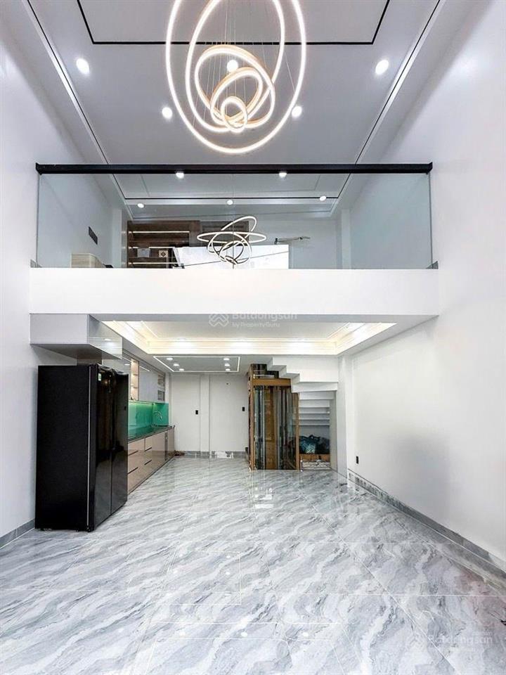 Bán nhà có thang máy  khu đường nơ trang long gía 11.7 tỷ