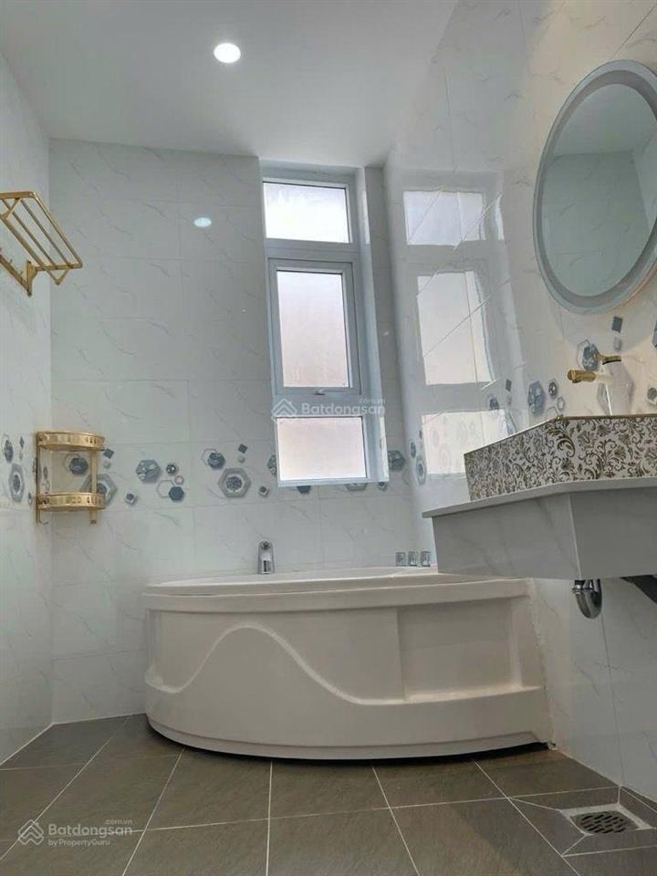Bán nhà khu đường hoàng hoa thám giá 9.7 tỷ