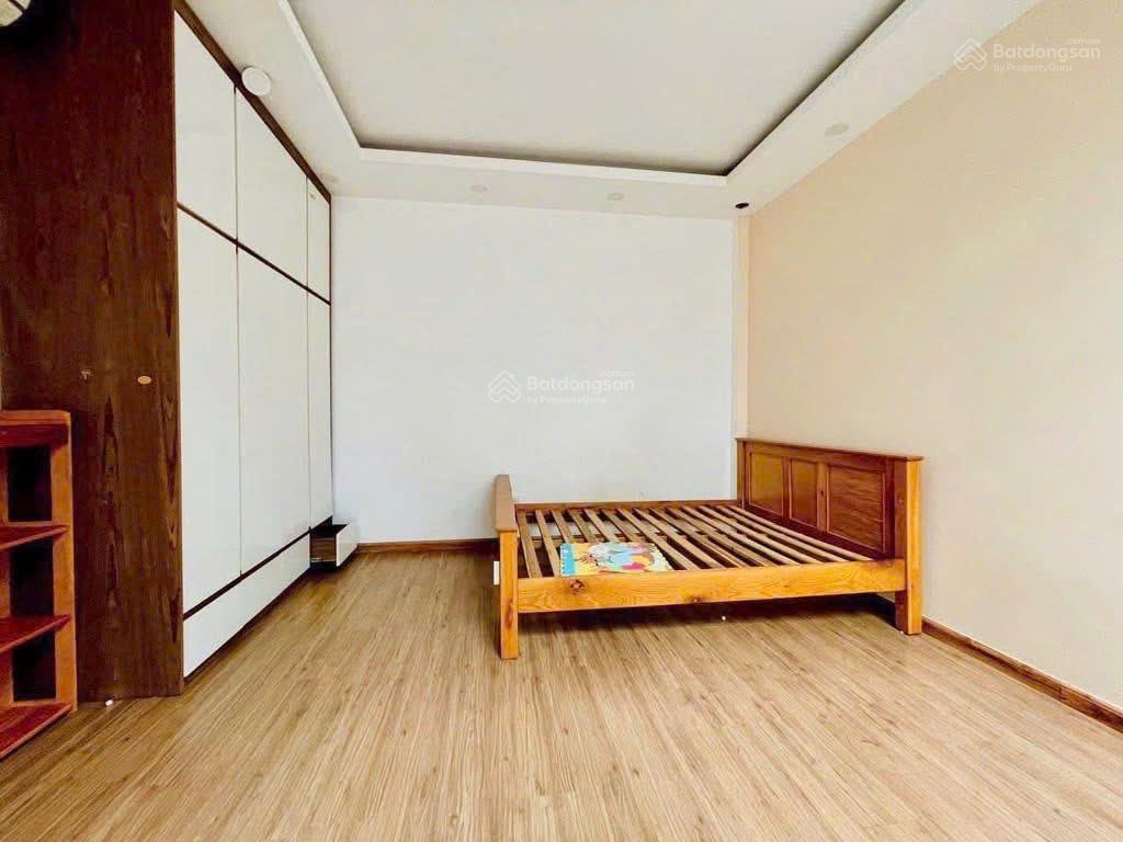Nhà 8 x 23m  cách nguyễn duy trinh 100m  giá 13 tỷ