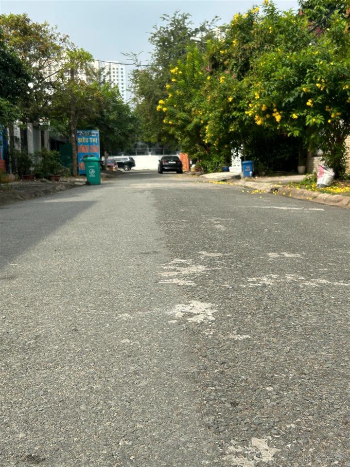 Bán lô đất ngang 10 x 20m  cách nguyễn duy trinh 60m