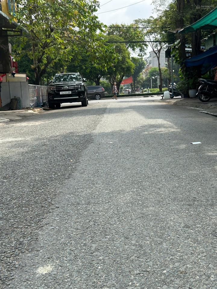 Bán lô đất ngang 10 x 20m  cách nguyễn duy trinh 60m