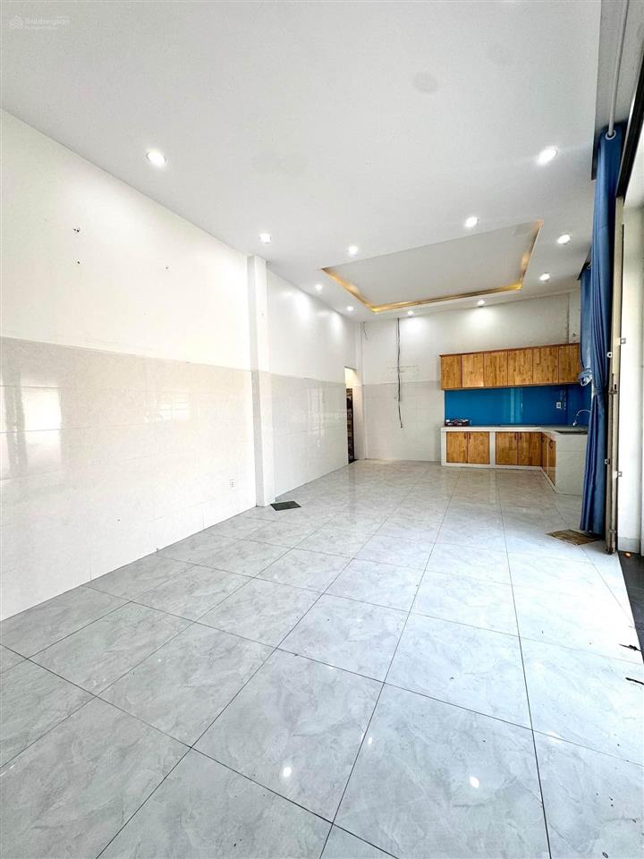 Bán nhà mặt tiền kinh doanh đường số 11  p. bình trưng tây