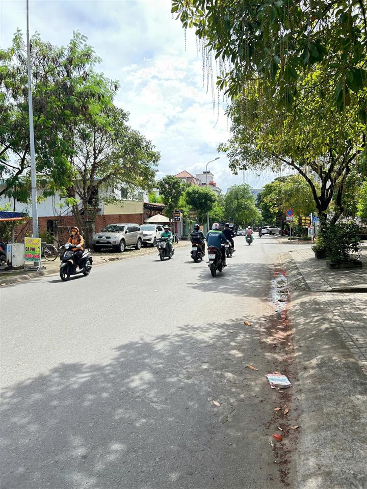 Bán 887m đất thổ cư, cách đường nguyễn duy trinh 50m