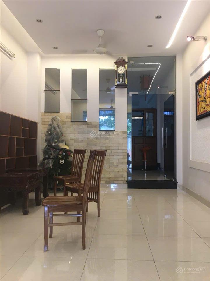 Bán nhà có thang máy  khu đường nguyễn công hoan gía 14.2 tỷ