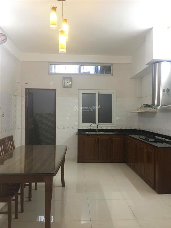 Bán nhà có thang máy  khu đường nguyễn công hoan gía 14.2 tỷ
