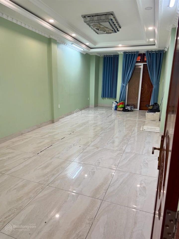 Nhà 4,5 x 20m xây 4 tầng  đường nguyễn duy trinh  giá 9,2 tỷ