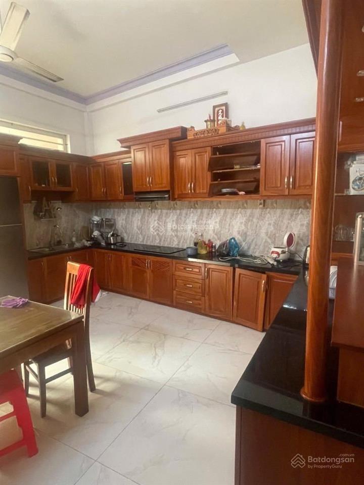 Nhà 4,5 x 20m xây 4 tầng  đường nguyễn duy trinh  giá 9,2 tỷ