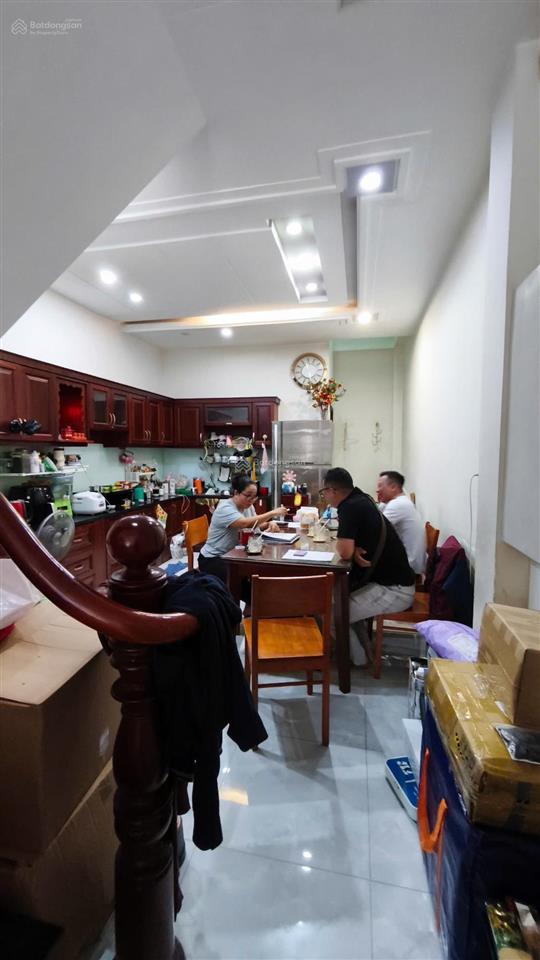 Bán nhà đường lê văn thịnh, 88m, xây 4 tầng, đường 2 ô tô tránh, 9,5 tỷ