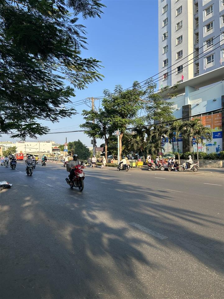 Bán nhà khu đường chu văn an  giá 27 tỷ