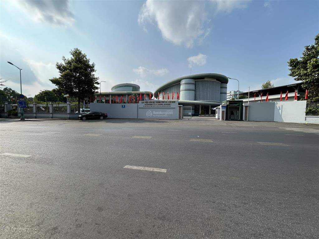 Bán nhà khu đường chu văn an  giá 27 tỷ