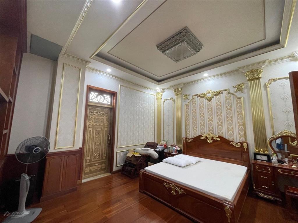 Bán nhà dt 652m đất thổ cư phường bình trưng đông 38 tỷ