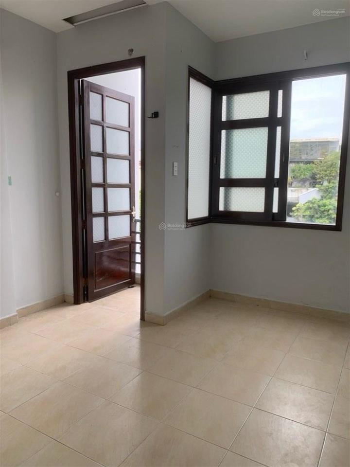 Bán nhà mặt tiền đường hoàng hoa thám giá 10.9 tỷ