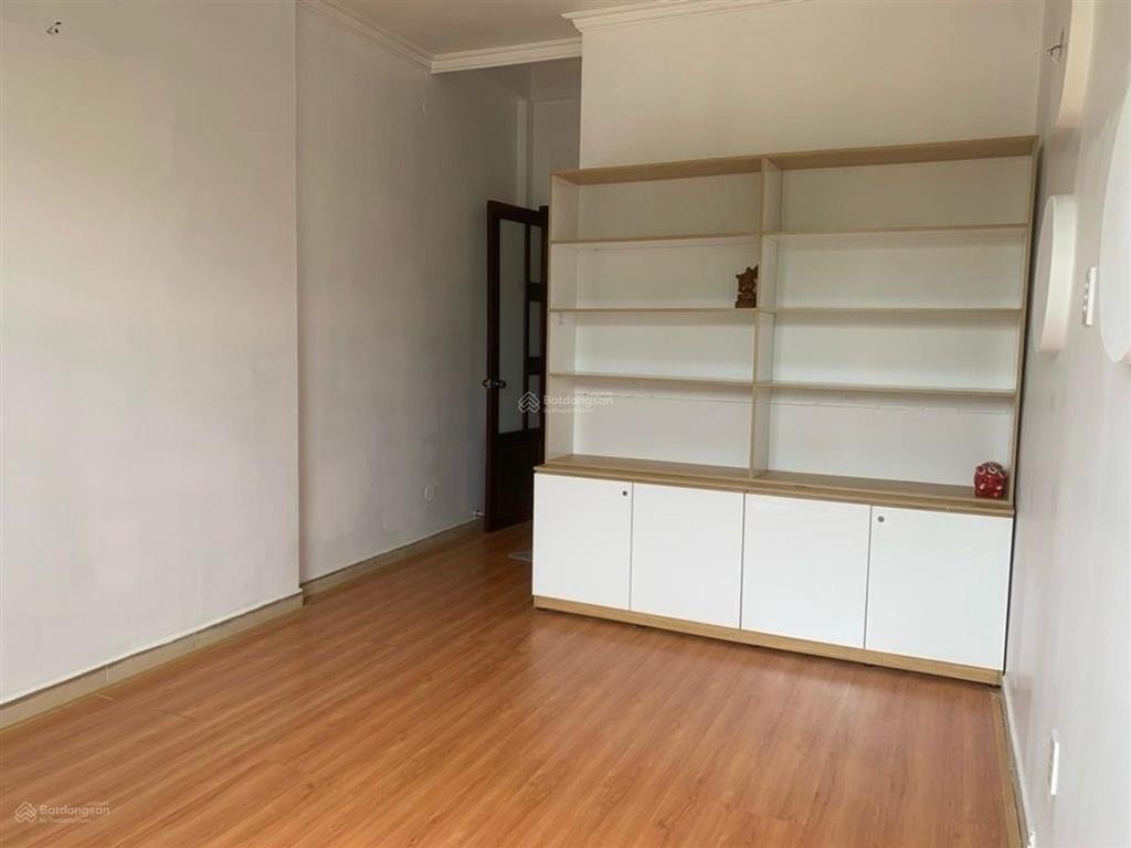 Bán nhà mặt tiền đường hoàng hoa thám giá 10.9 tỷ